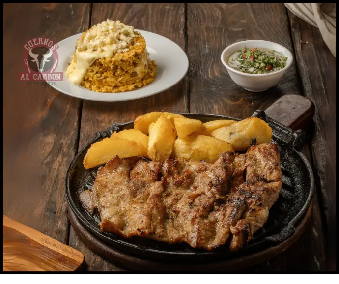 Costillar de Cerdo en Cuernos al carbon, Guayaquil